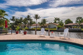 Diana's Waterfront Villa